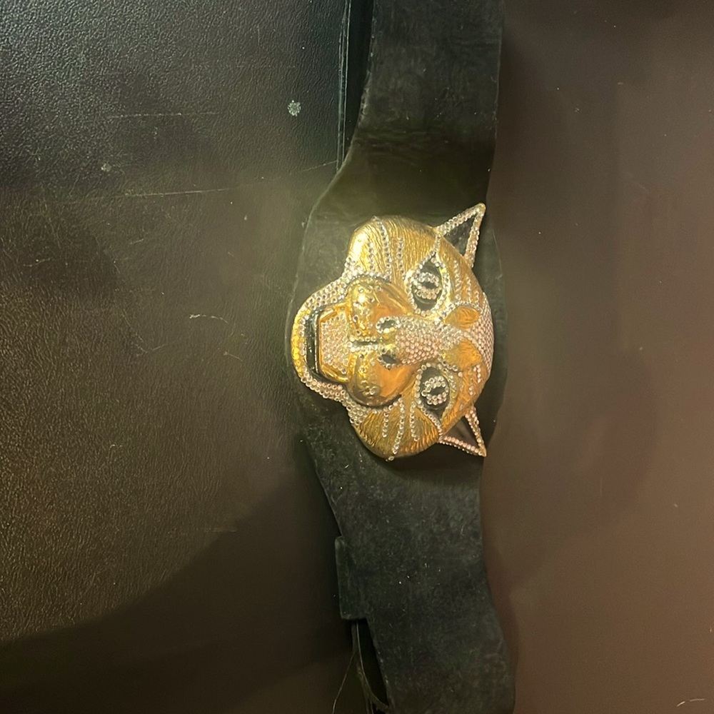 Massive Panther head 1970s Henryks Bijoux suede belt